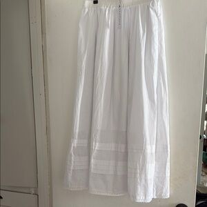 NWT Neuflora Montana skirt